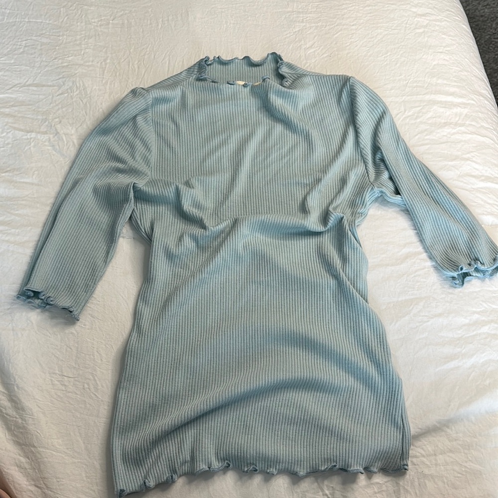 Molly Green light blue undershirt/half sleeve